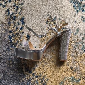 KAYLEEN By Los Angeles Silver Platform Heels